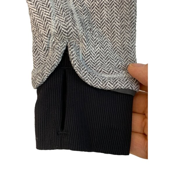 Lululemon Base Runner 1/2 Zip Herringbone Black Sz 8 Jacket Pullover 7430 rulu - Picture 4 of 14